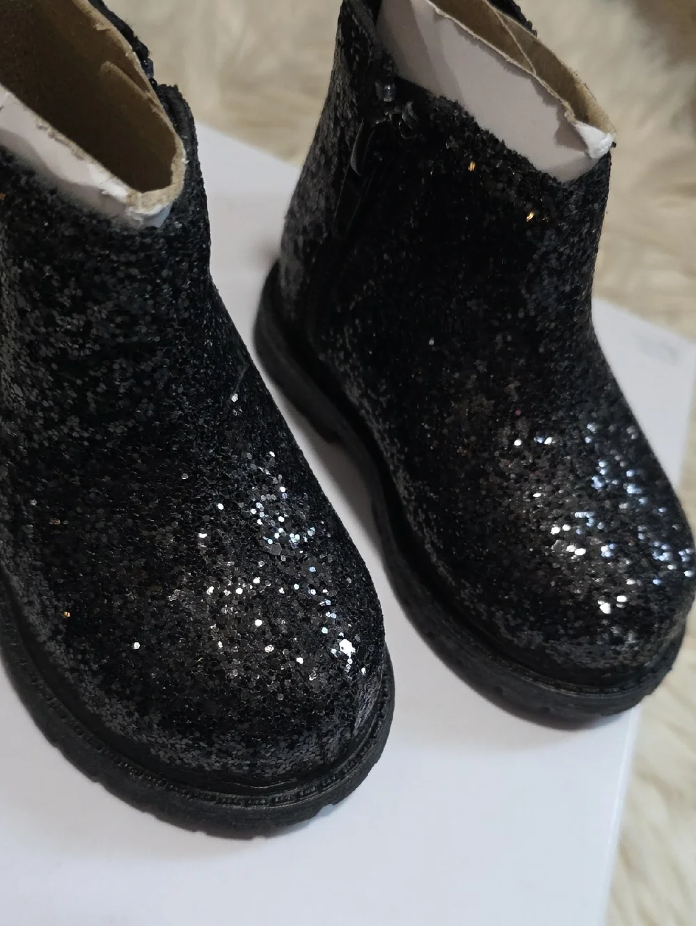 NWT Carter's Bessy Sparkle Boots- Size 4